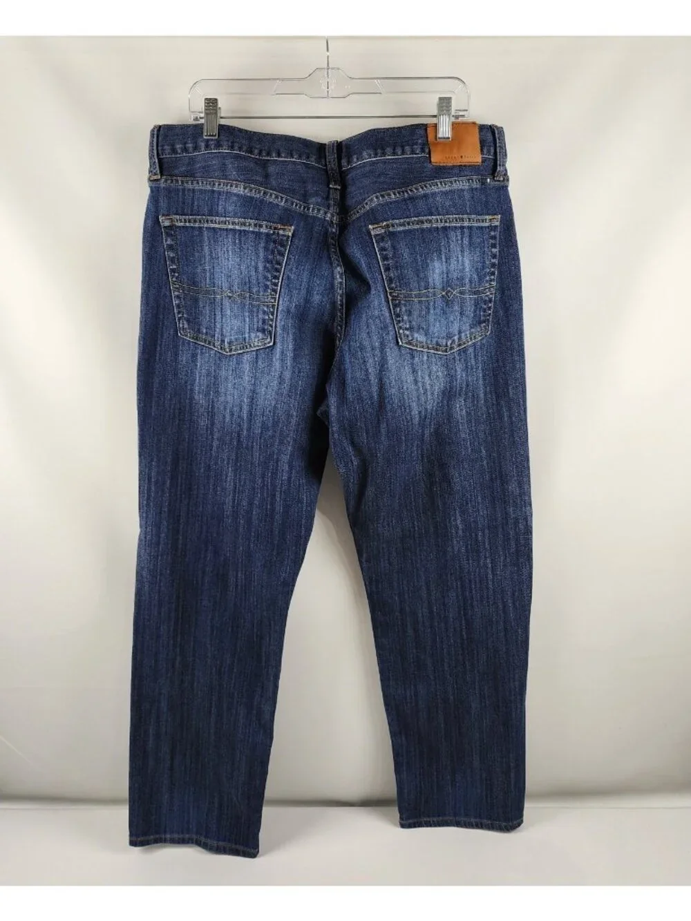 Lucky Brand Jeans Men 38x30 Blue 221 Original Straight Denim